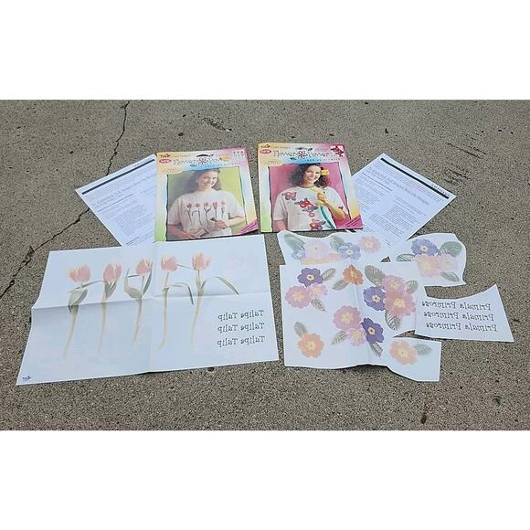 2 Vtg 1996 Tulip Color Designs Flower Power Blossoms Iron-On Floral Transfers - Picture 3 of 5